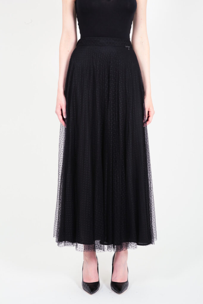 ELISA FANTI F/W 21/22 SERIE ForeveRed GONNA LUNGA A RUOTA IN TULLE PLUMETISSE