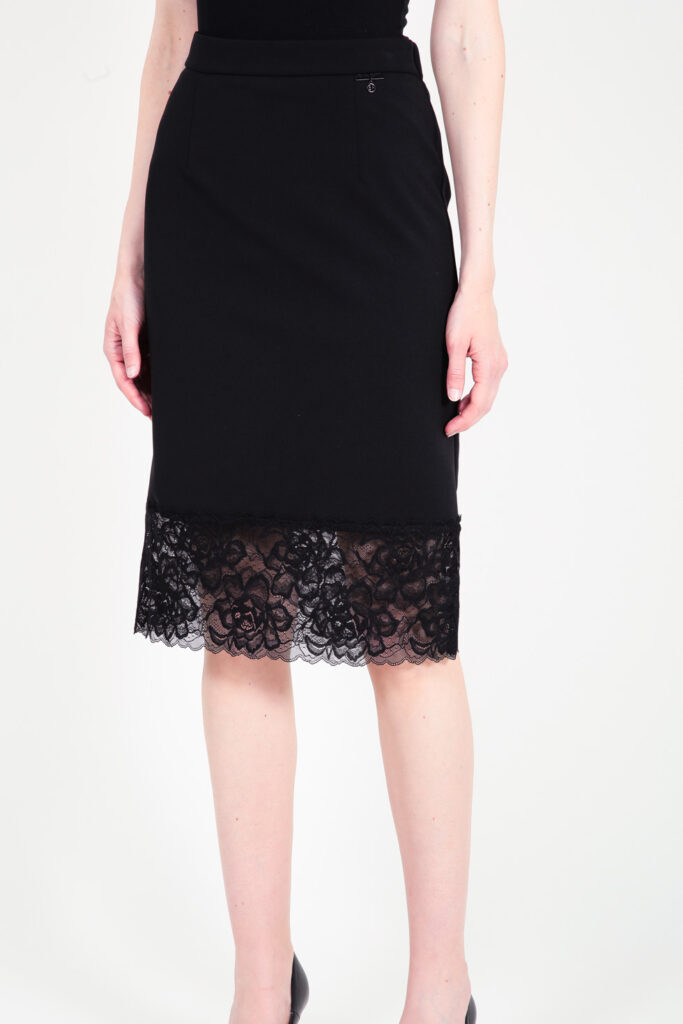 ELISA FANTI F/W 21/22 SERIE ForeveRed GONNA MIDI A TUBINO IN CREPE