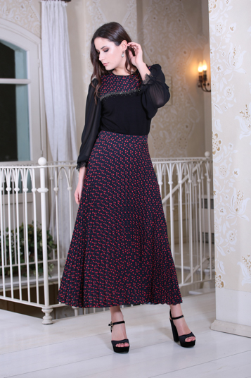 ELISA FANTI FW 21-22 ForeveRed ELISA FANTI FW 21-22 ForeveRed