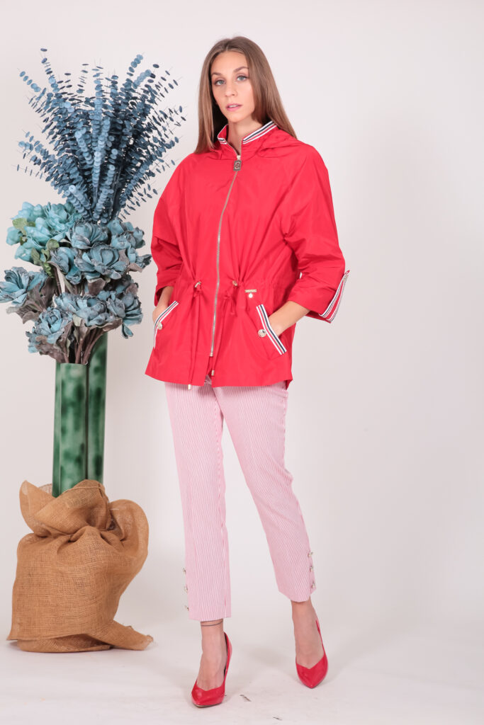 ELISA FANTI S/S 2022 SPOLVERINO CORTO CON CAPPUCCIO IN NYLON TECHNIQUE