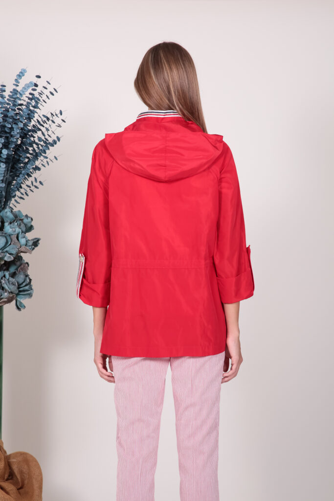 ELISA FANTI S/S 2022 SPOLVERINO CORTO CON CAPPUCCIO IN NYLON TECHNIQUE