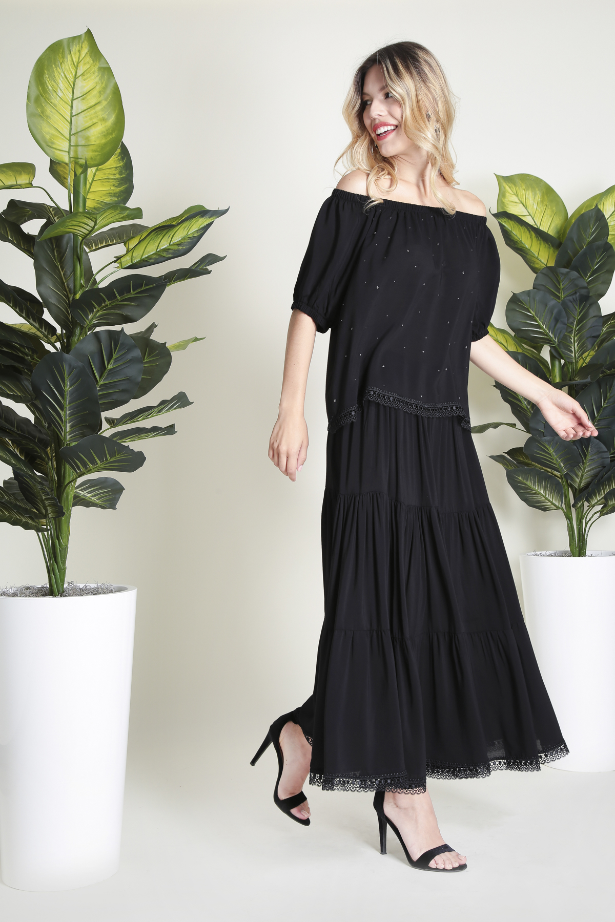 ELISA FANTI SS 2023 - SERIE ICONIC STYLE ELISA FANTI SS 2023 - SERIE ICONIC STYLE